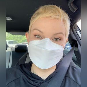 Meet your Posher, Angela